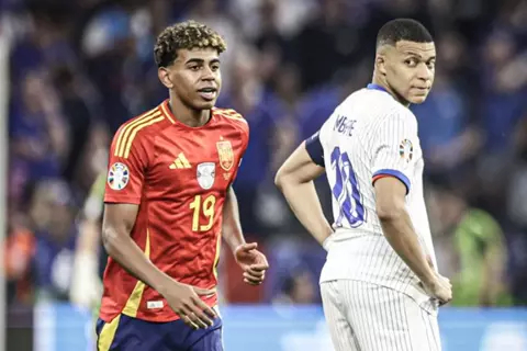 مبابي: لامين يامال لاعب موهوب.. ويجب ترك حياته الشخصية 